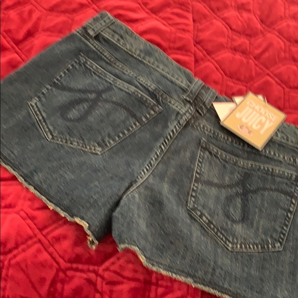 Juicy Couture Jean Shorts size 28 - Picture 2 of 4